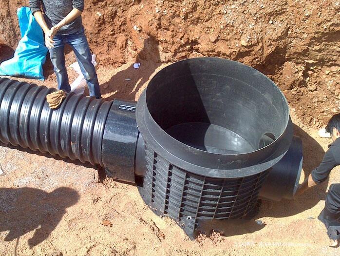 簡(jiǎn)析塑料檢查井的預(yù)埋問題